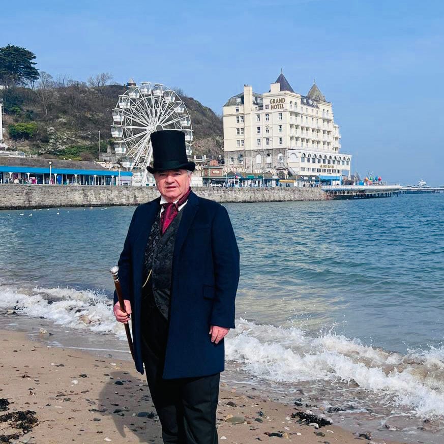 Llandudno Town Walk - Image 2
